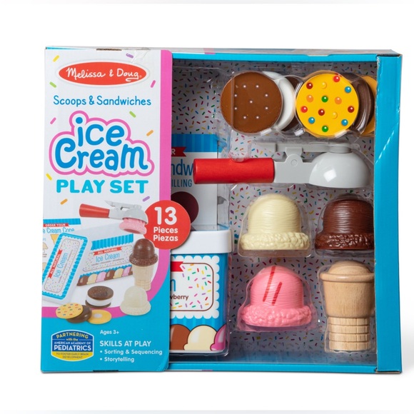 NWT🍦🍧🍦 Melissa & Doug Scoops and Sandwiches 13-Piece Ice Cream Play Food Set - Picture 3 of 10